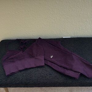 Burgundy Alo Soft Set